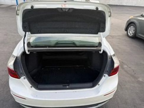 Used 2020 Honda Insight Touring image 8