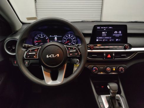 Used 2023 Kia Forte LXS FWD image 22