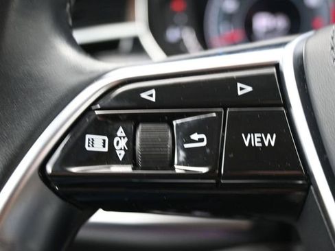 Used 2021 Audi A8 L 3.0T w/ Executive Plus Package image 25