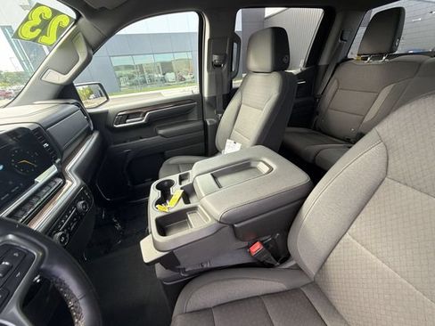 Used 2023 Chevrolet Silverado 1500 LT AWD/4WD image 20