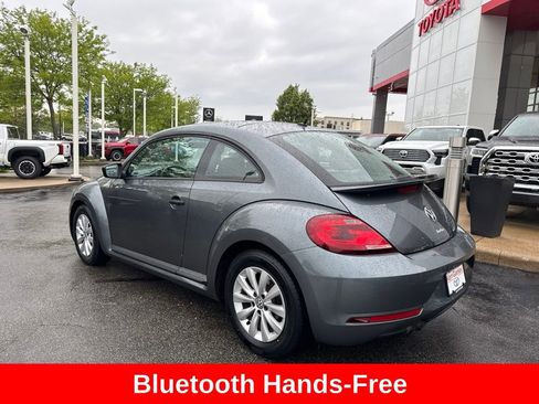 Used 2018 Volkswagen Beetle 2.0T S FWD image 4