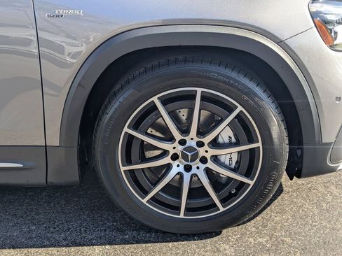 Used 2025 Mercedes-Benz GLB 35 AMG 4MATIC image 24