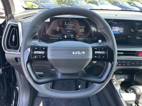 New 2026 Kia Sorento S image 12