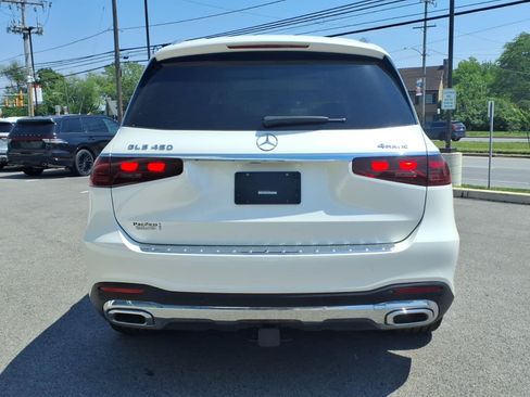Used 2024 Mercedes-Benz GLS 450 4MATIC image 5