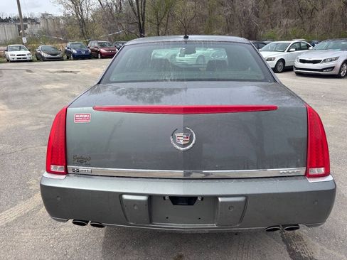 Used 2007 Cadillac DTS Performance FWD image 10