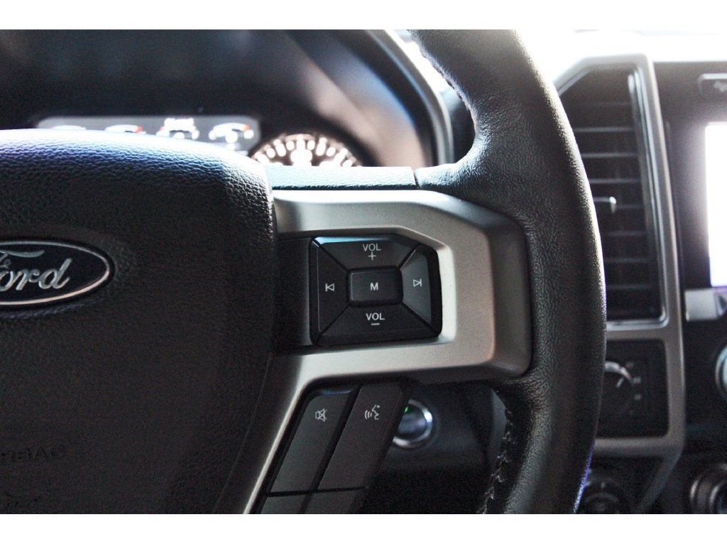 Used 2020 Ford F150 Lariat w/ Equipment Group 502A Luxury AWD/4WD image 19