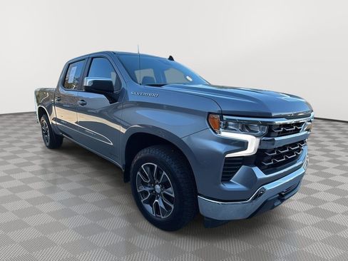Used 2023 Chevrolet Silverado 1500 LT image 7