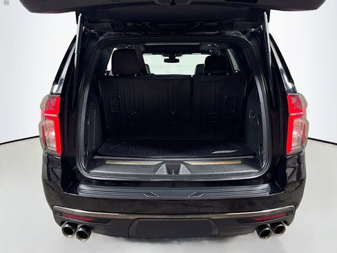 Certified 2022 Chevrolet Tahoe Z71 w/ Z71 Off-Road Package AWD/4WD image 26