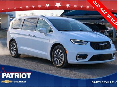 Used 2021 Chrysler Pacifica Touring-L