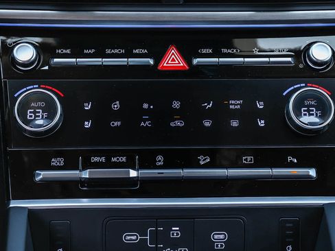 New 2026 Hyundai Santa Fe Limited FWD image 18
