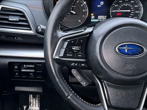 Used 2019 Subaru Crosstrek 2.0i Limited w/ Moonroof Package w/Navigation image 24