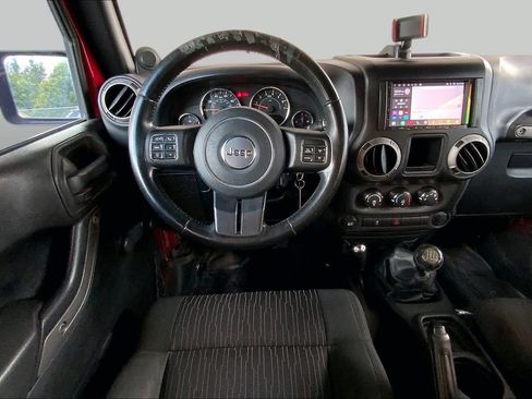 Used 2012 Jeep Wrangler Sport AWD/4WD image 4