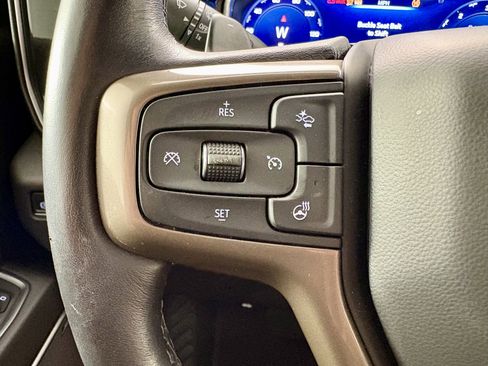 Used 2022 Chevrolet Silverado 1500 High Country w/ Technology Package image 13