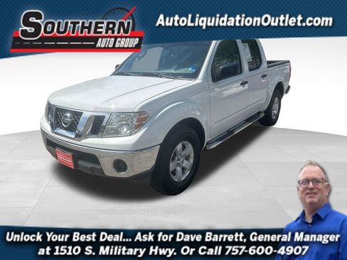 Used 2011 Nissan Frontier SV w/ SV Premium Utility Pkg image 1