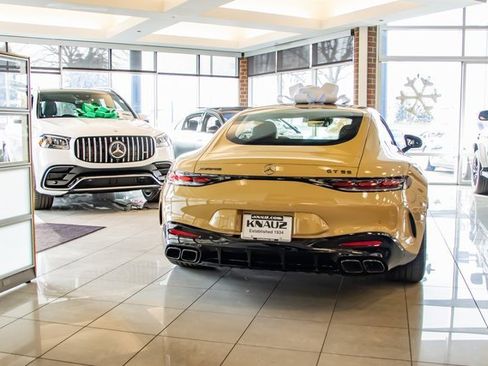 Used 2017 Lincoln MKZ Black Label w/ Climate Package image 8