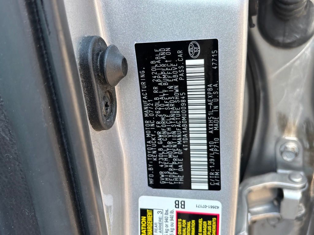 Certified 2021 Toyota Avalon Limited w/ Advanced Safety Package FWD image 15