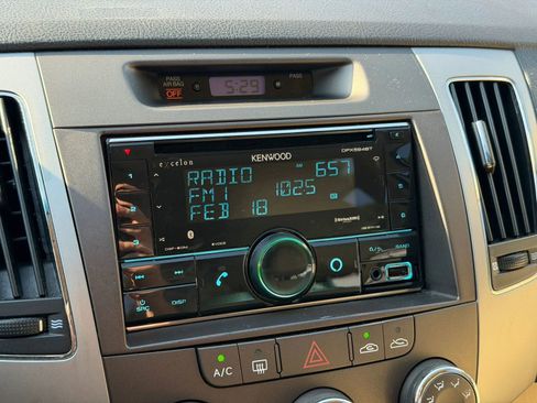 Used 2010 Hyundai Sonata GLS FWD image 10