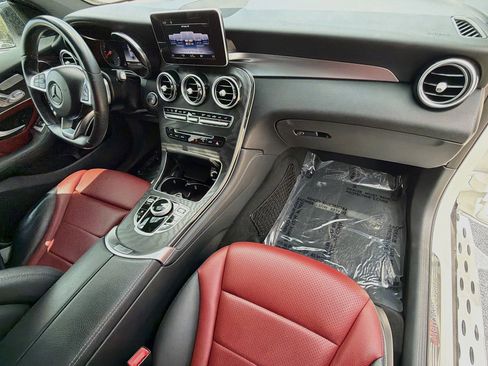 Used 2018 Mercedes-Benz GLC 300 4MATIC Coupe image 15