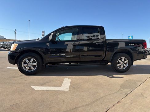 Used 2011 Nissan Titan PRO-4X w/ Pro-4x Technology Pkg image 6