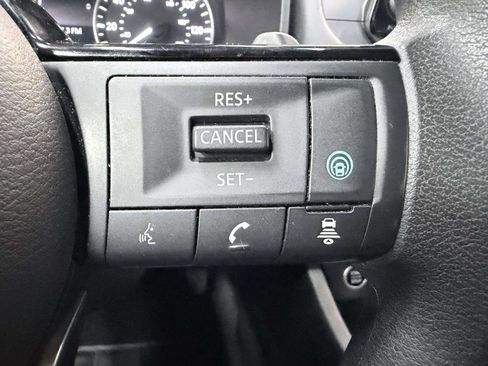 Certified 2021 Nissan Rogue SV AWD/4WD image 20