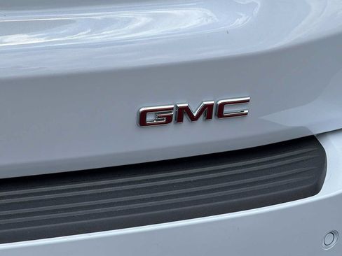 New 2026 GMC Yukon Denali w/ Sun & Power Step Package RWD image 29