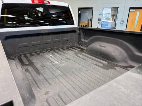 Used 2025 RAM 2500 Big Horn AWD/4WD image 23