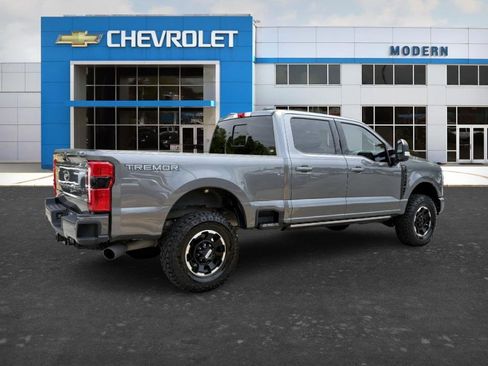 Used 2025 Ford F250 Lariat w/ Lariat Ultimate Package AWD/4WD image 5