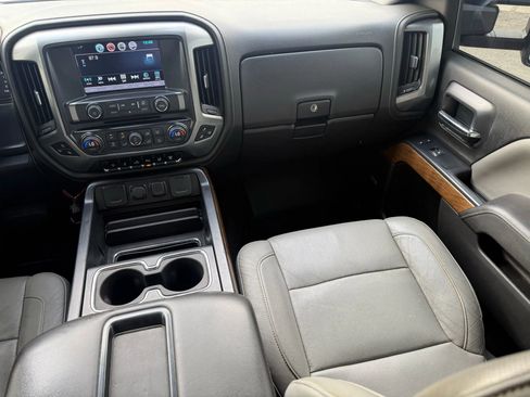 Used 2015 Chevrolet Silverado 3500 LTZ w/ Duramax Plus Package image 25