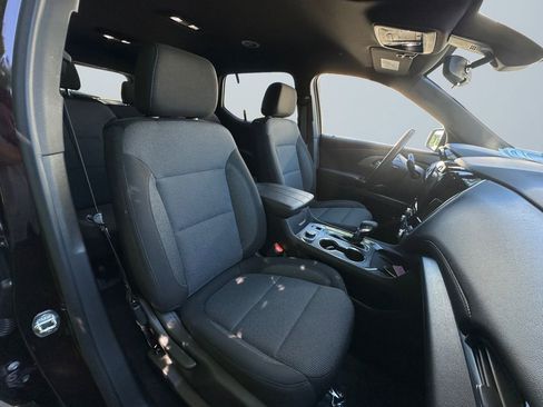Used 2022 Chevrolet Traverse LT AWD/4WD image 15