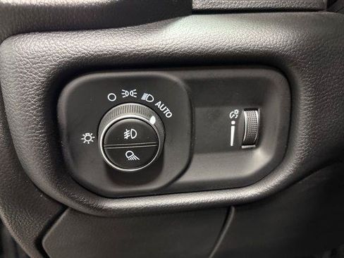 New 2026 RAM 2500 Big Horn AWD/4WD image 16