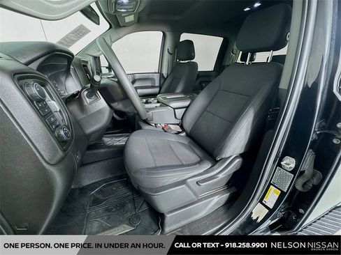 Used 2021 Chevrolet Silverado 2500 Custom w/ Custom Value Package image 20