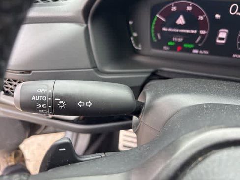 Used 2025 Honda Accord Sport image 16
