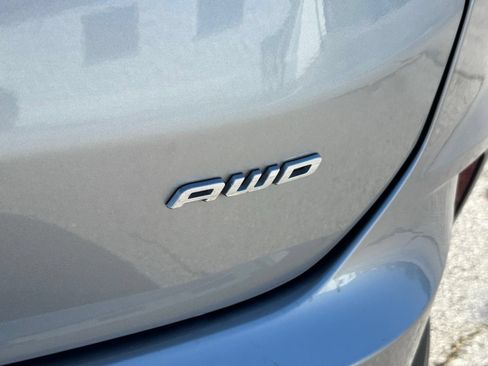 Used 2023 Ford Edge Titanium w/ Cargo Accessory Package AWD/4WD image 9