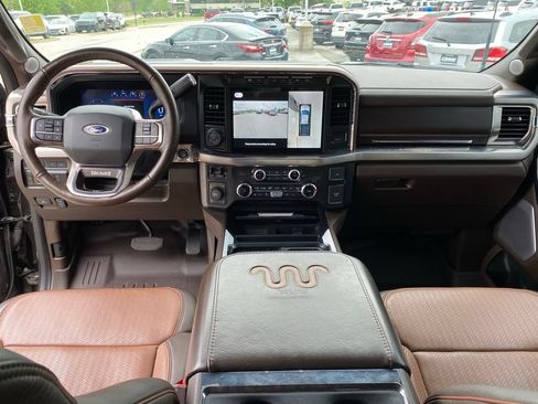Used 2024 Ford F250 King Ranch w/ Chrome Package AWD/4WD image 27