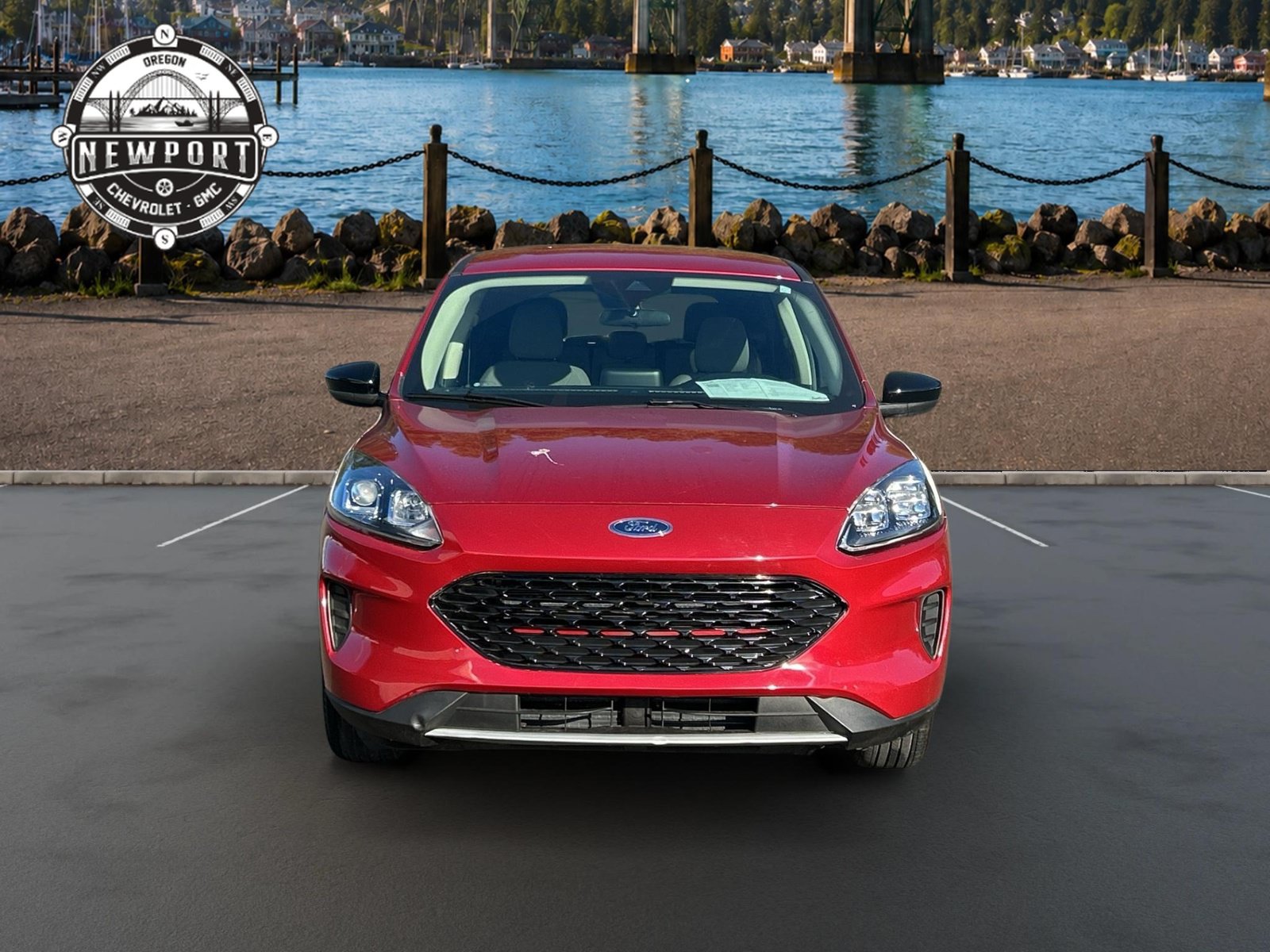 Used 2020 Ford Escape SE Sport FWD image 2