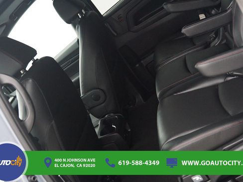 Used 2023 Honda Odyssey Sport image 13