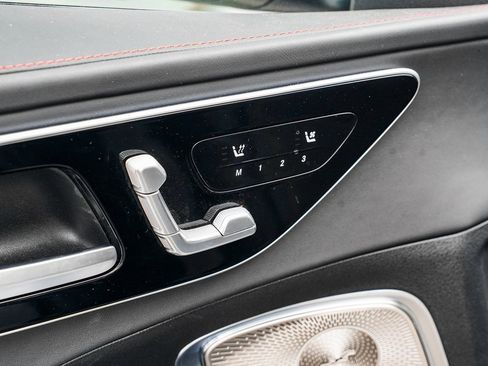 Used 2024 Mercedes-Benz C 63 AMG S image 11