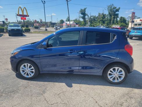 Used 2022 Chevrolet Spark LT FWD image 11
