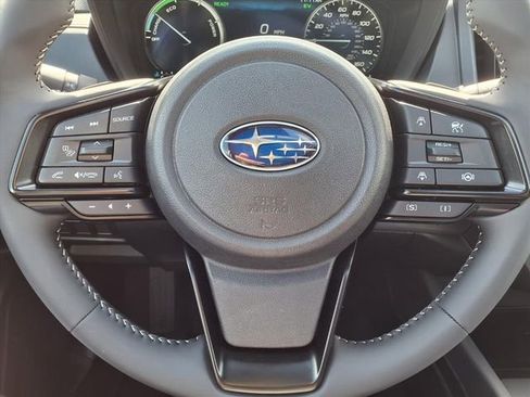 Used 2025 Subaru Forester Premium image 14