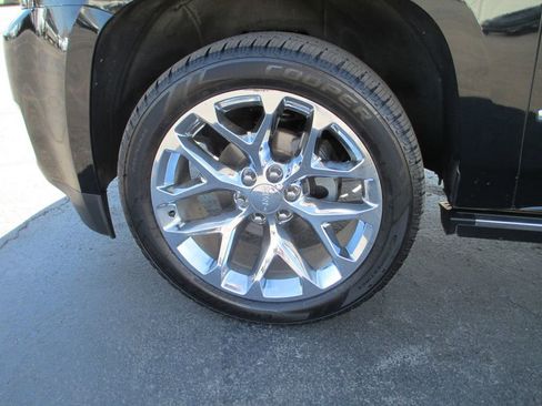 Used 2019 GMC Yukon Denali w/ Denali Ultimate Package AWD/4WD image 14