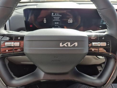 New 2026 Kia Sorento S image 18