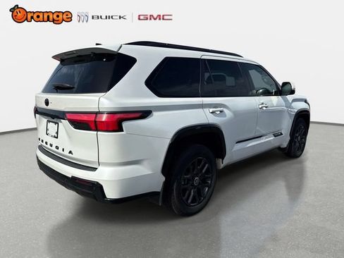 Used 2024 Toyota Sequoia Platinum AWD/4WD image 3
