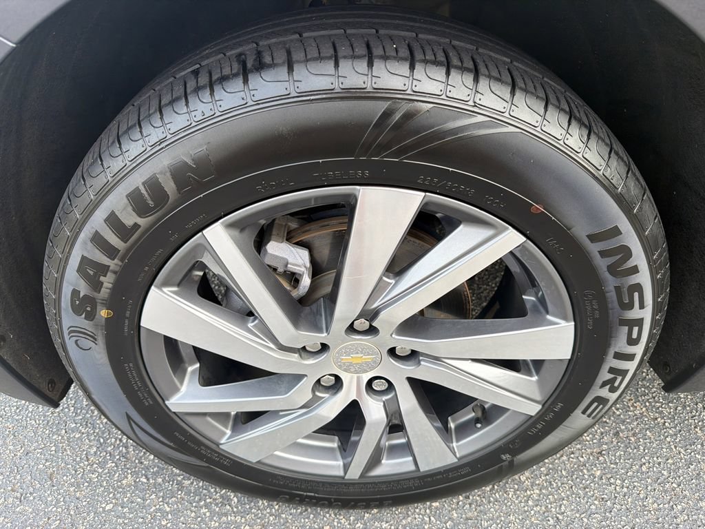 Used 2022 Chevrolet Equinox LT FWD image 11