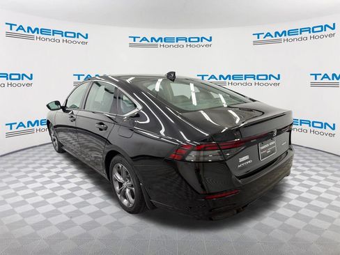 Used 2023 Honda Accord EX-L image 3