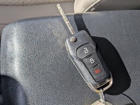 Used 2021 Ford EcoSport S AWD/4WD image 35