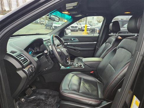 Used 2017 Ford Explorer Sport w/ Equipment Group 401A image 12