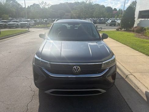 Certified 2023 Volkswagen Taos S FWD image 13