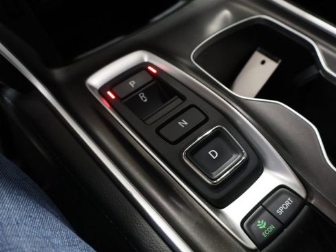 Used 2022 Honda Accord Touring image 30