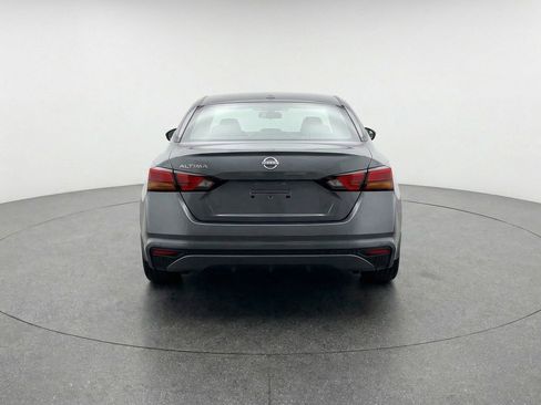 Used 2025 Nissan Altima 2.5 SV FWD image 7