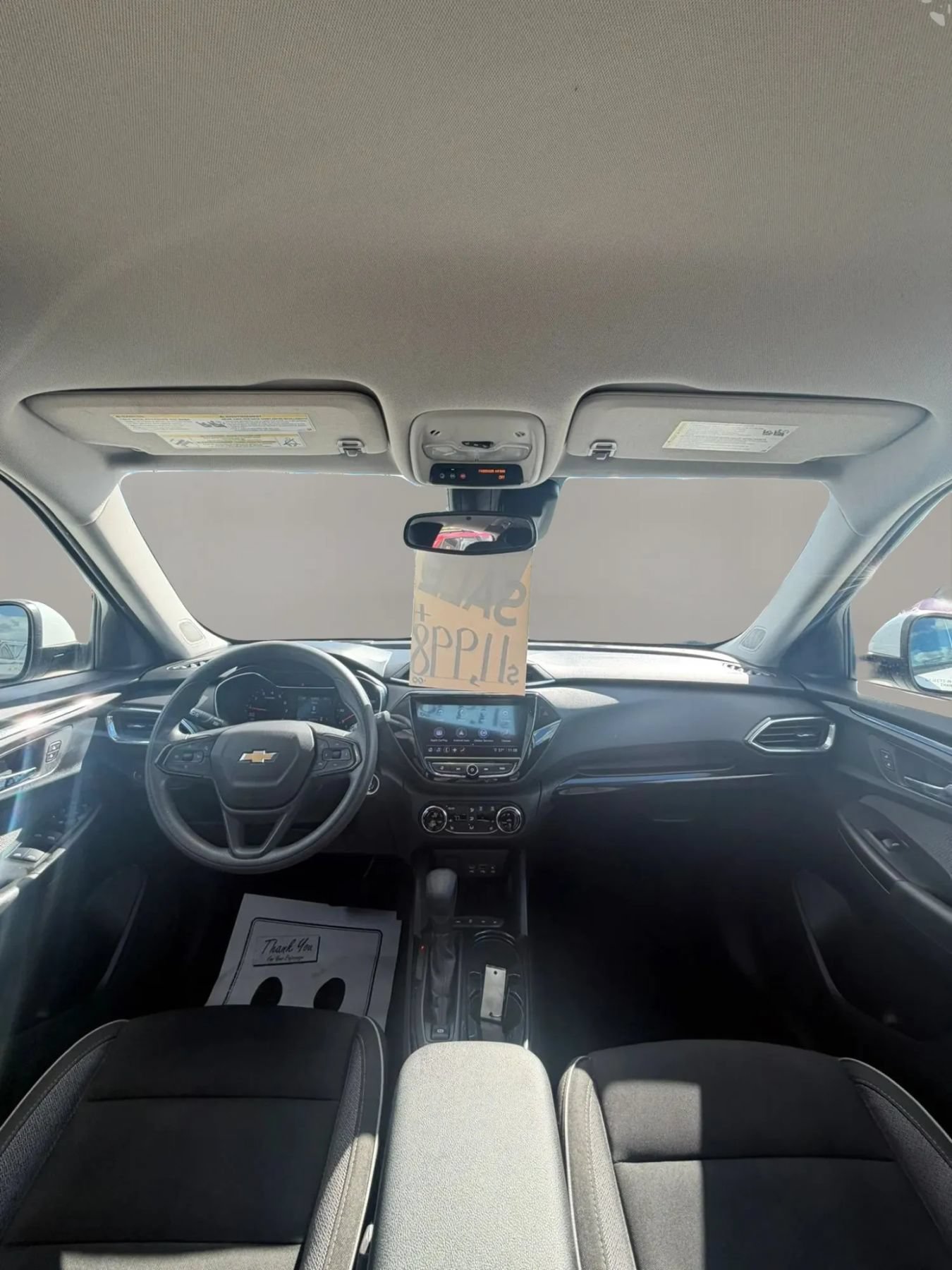 Used 2021 Chevrolet TrailBlazer LT w/ Convenience Package FWD image 12